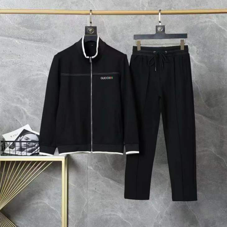 Picture of Gucci Sweater Suits _SKUGucciM-3XL8qx40839859